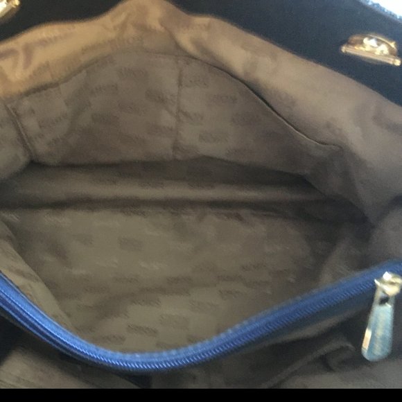 Michael Kors Susannah large tote dark denim purse - Picture 10 of 13